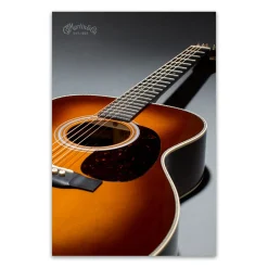 Online 000-28 Ambertone Poster Collectibles & Gifts